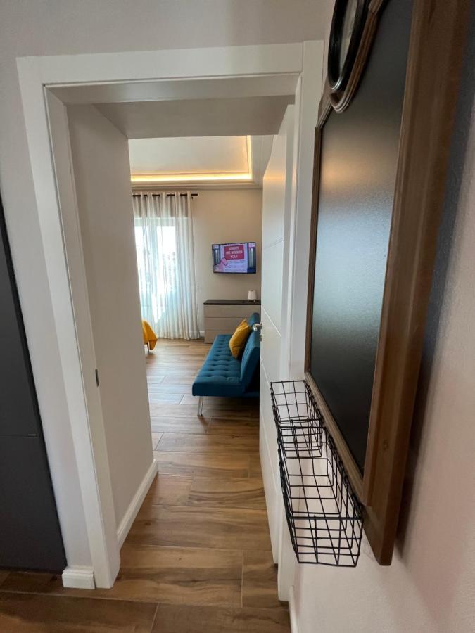 Diluna Apartment *