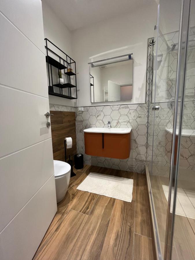 Diluna Apartment *